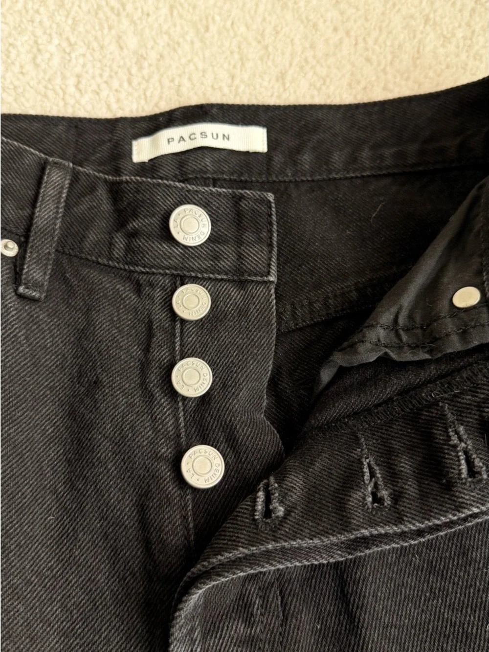 PacSun Black High-Rise Button-Fly Jeans - Picture 2 of 6